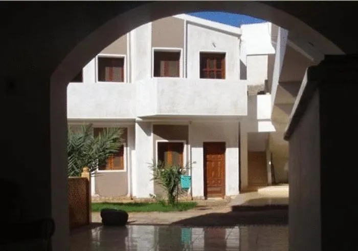 Jowhara Hostel *